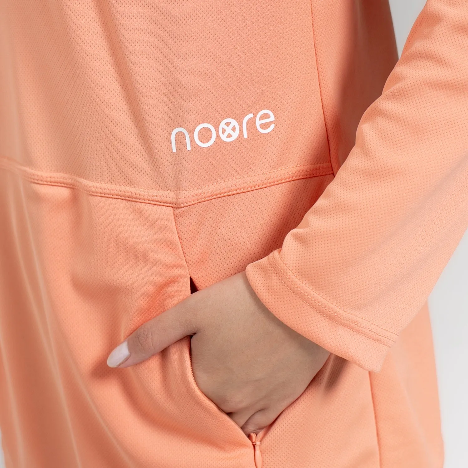 NOORE - Meriliane Tops - Peach