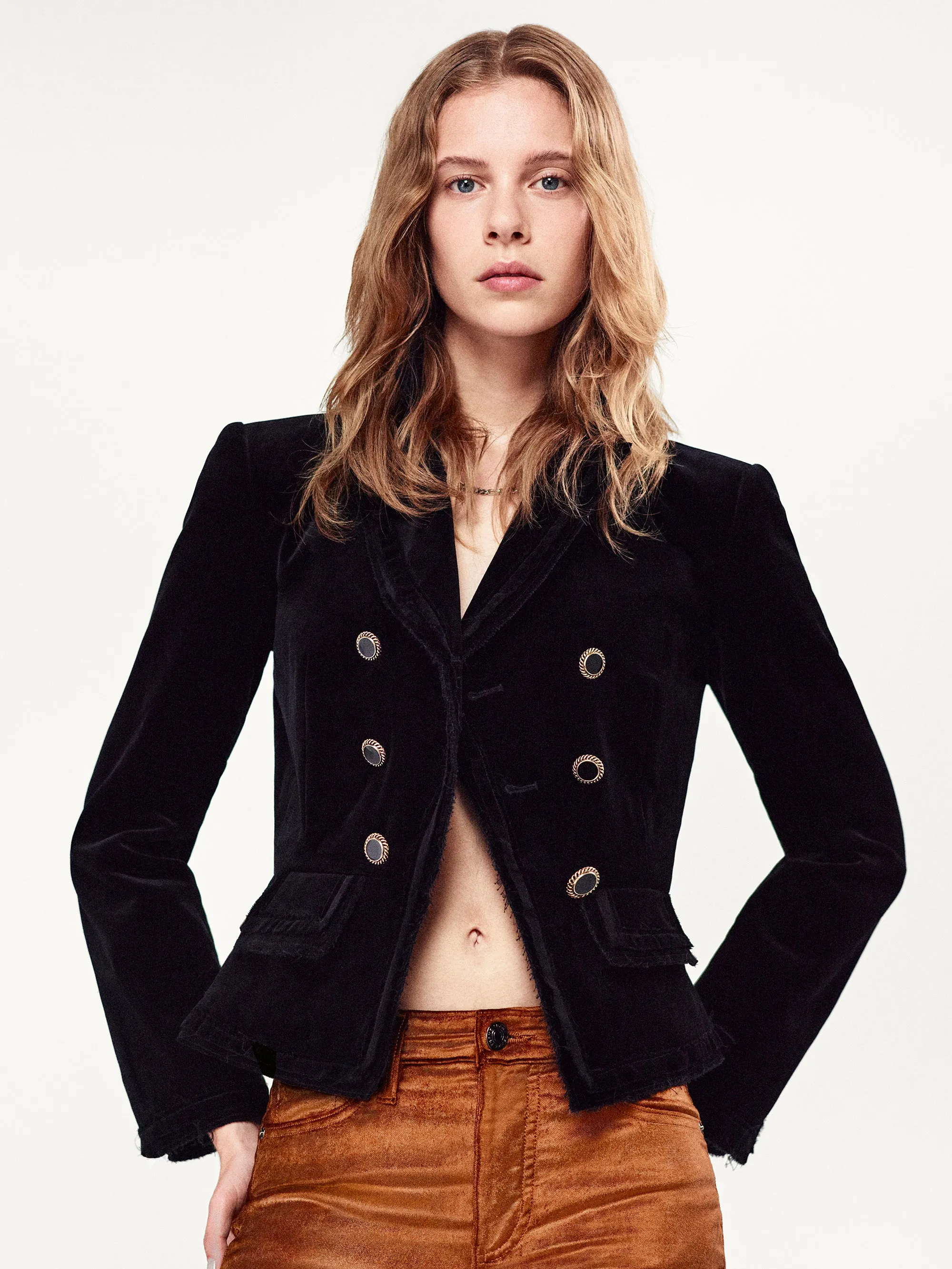 Shrunken Velvet Blazer -- Black