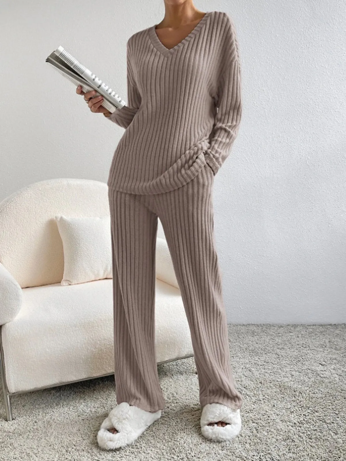 V-Neck Ribbed Design Comfy 2-Pieces Lounge Set