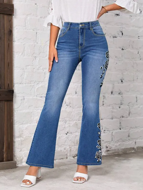 Women's Fashionable Stretch Floral Embroidered Flared Jeans